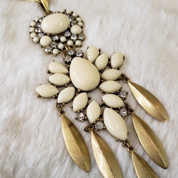 STELLA & DOT Long Bohemian Statement Fringe Pendant Necklace - Picture 2 of 6